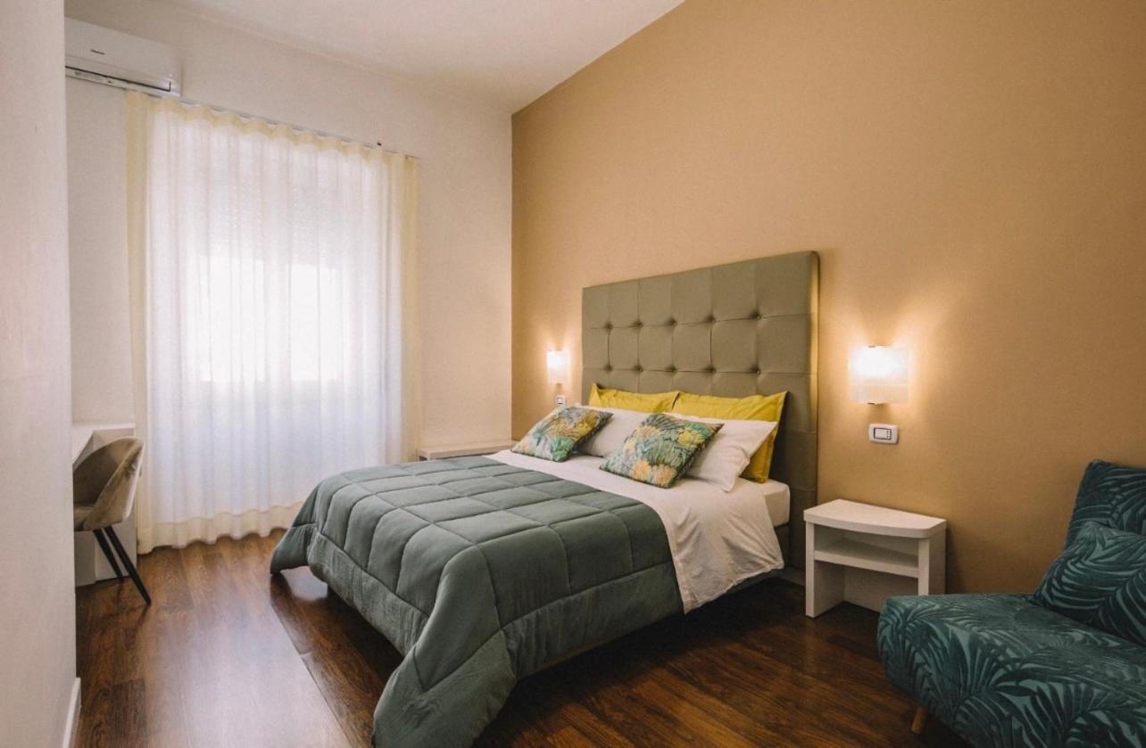 לינה וארוחת בוקר סלרנו Tiziana'S House מראה חיצוני תמונה